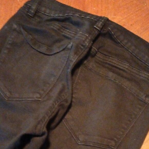 Refuge brand Jeans - Size: 4  (1106) - Picture 6 of 7